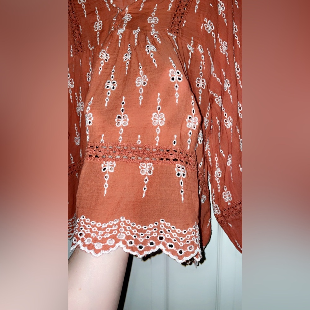 American Eagle Eyelet Boho Babydoll Top - Picture 6 of 9